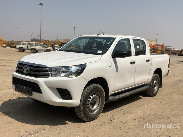 2018 Toyota Hilux 4x4 Crew Cab Pickup - Pick-up: foto 3 2018 Toyota Hilux 4x4 Crew Cab Pickup - Pick-up: foto 3