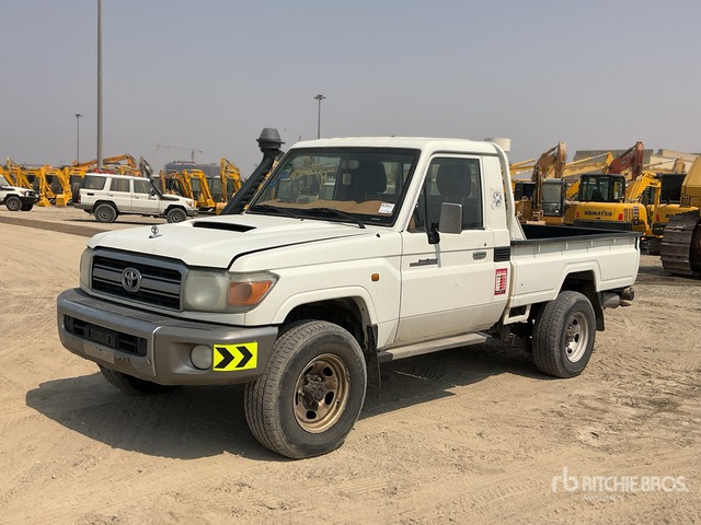 2018 Toyota Land Cruiser 79L 4x4 Pickup - Pick-up: foto 1 2018 Toyota Land Cruiser 79L 4x4 Pickup - Pick-up: foto 1