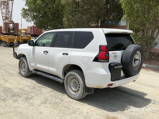2018 Toyota Prado 150L 4x4 SUV - SUV: foto 4 2018 Toyota Prado 150L 4x4 SUV - SUV: foto 4