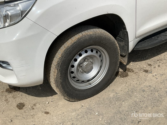 2018 Toyota Prado TX 150L 4x4 SUV - SUV: foto 5 2018 Toyota Prado TX 150L 4x4 SUV - SUV: foto 5
