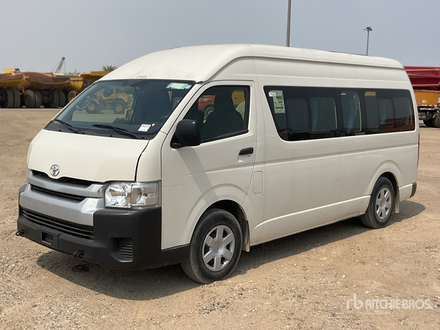 2019 Toyota Hiace 4x2 14-Seat Mini Bus - Minibus, Furgão de passageiros: foto 2 2019 Toyota Hiace 4x2 14-Seat Mini Bus - Minibus, Furgão de passageiros: foto 2