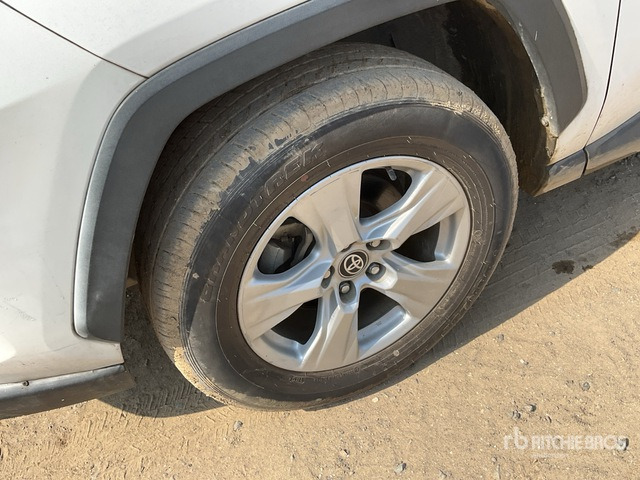 2019 Toyota RAV4 4WD SUV - SUV: foto 4 2019 Toyota RAV4 4WD SUV - SUV: foto 4