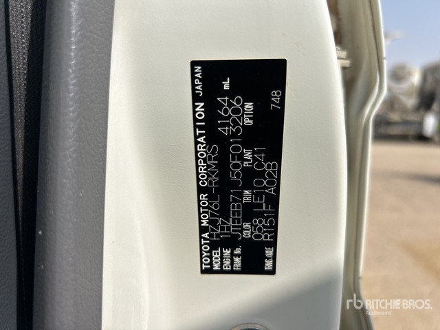 2021 Toyota Land Cruiser 76L 4x4 SUV - SUV: foto 1 2021 Toyota Land Cruiser 76L 4x4 SUV - SUV: foto 1