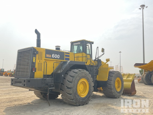 Komatsu WA600-6 Wheel Loader - Pá carregadora de rodas: foto 4 Komatsu WA600-6 Wheel Loader - Pá carregadora de rodas: foto 4