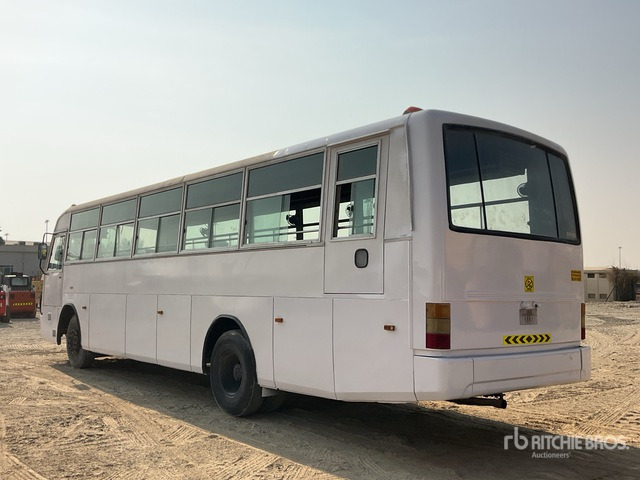 2007 TATA LPO1316/55 4x2 81-Seat Transit Bus - Ônibus: foto 2 2007 TATA LPO1316/55 4x2 81-Seat Transit Bus - Ônibus: foto 2