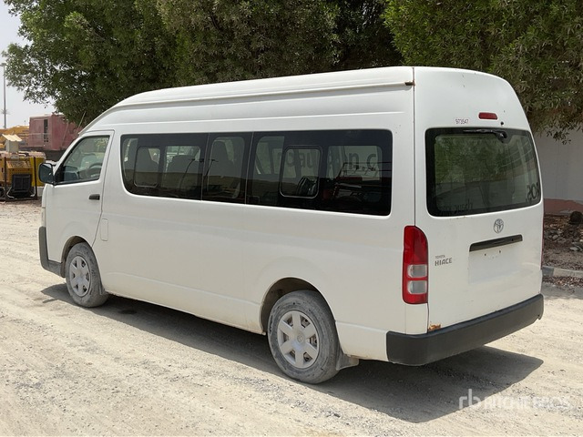 2018 Toyota Hiace High Roof 4x2 16-Seat Mini Bus - Ônibus: foto 3 2018 Toyota Hiace High Roof 4x2 16-Seat Mini Bus - Ônibus: foto 3