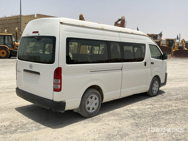 2018 Toyota Hiace High Roof 4x2 16-Seat Mini Bus - Ônibus: foto 4 2018 Toyota Hiace High Roof 4x2 16-Seat Mini Bus - Ônibus: foto 4