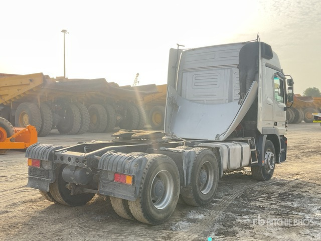 2007 Mercedes-Benz Actros 2644 6x4 T/A Sleeper Truck Tractor - Tractor: foto 4 2007 Mercedes-Benz Actros 2644 6x4 T/A Sleeper Truck Tractor - Tractor: foto 4