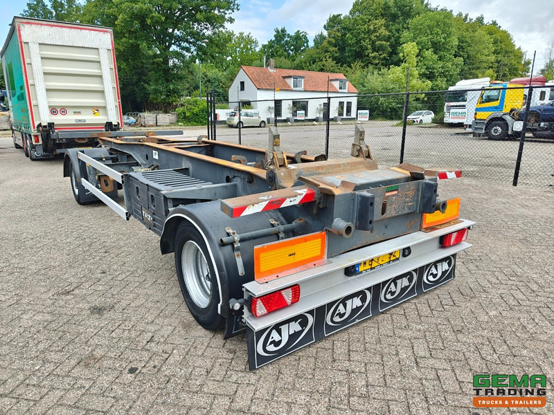 A.J.K. AEEL/10-20/19.5 2-Assen Gigant - Container Aanhanger - Schijfremmen - Luchtvering - Borgingssysteem - Reboque transportador de contêineres/ Caixa móvel: foto 3 A.J.K. AEEL/10-20/19.5 2-Assen Gigant - Container Aanhanger - Schijfremmen - Luchtvering - Borgingssysteem - Reboque transportador de contêineres/ Caixa móvel: foto 3