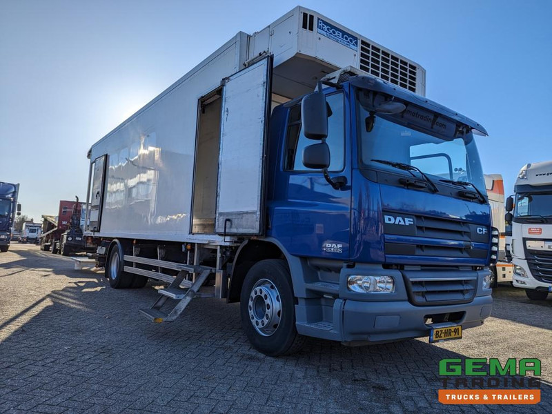 DAF FA CF65.220 4x2 Daycab Euro5 KoelVriesBak 8m - FrigoBlock - Zijdeuren - Compartimenten (V669) - Camião frigorífico: foto 2 DAF FA CF65.220 4x2 Daycab Euro5 KoelVriesBak 8m - FrigoBlock - Zijdeuren - Compartimenten (V669) - Camião frigorífico: foto 2