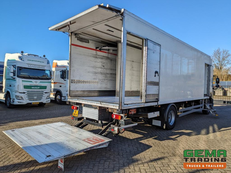 DAF FA CF65.220 4x2 Daycab Euro5 KoelVriesBak 8m - FrigoBlock - Zijdeuren - Compartimenten (V669) - Camião frigorífico: foto 4 DAF FA CF65.220 4x2 Daycab Euro5 KoelVriesBak 8m - FrigoBlock - Zijdeuren - Compartimenten (V669) - Camião frigorífico: foto 4