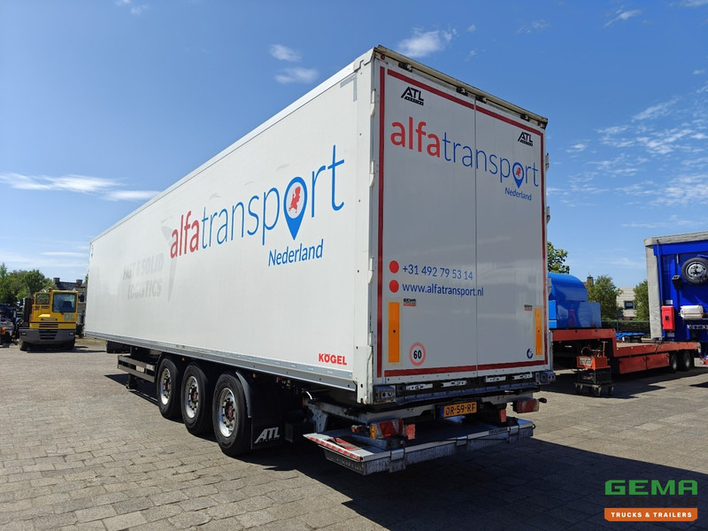 Kögel SKH24 3-Assen SAF - Gesloten Opbouw - LiftAs - Schijfremmen - Laadklep 2000KG - Semi-reboque furgão: foto 3 Kögel SKH24 3-Assen SAF - Gesloten Opbouw - LiftAs - Schijfremmen - Laadklep 2000KG - Semi-reboque furgão: foto 3