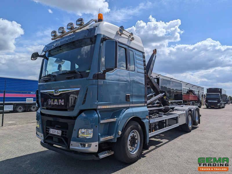 MAN TGX 28.460 6x2 XL Euro6 - Haakarm systeem 20T - Hydrolift HL20-6430 - Lift-As - Vangmuil - Camião polibenne: foto 1 MAN TGX 28.460 6x2 XL Euro6 - Haakarm systeem 20T - Hydrolift HL20-6430 - Lift-As - Vangmuil - Camião polibenne: foto 1