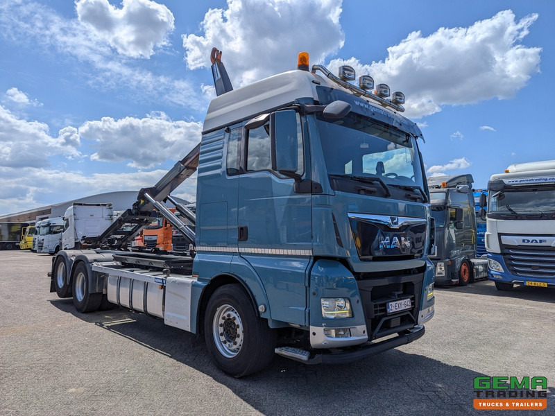 MAN TGX 28.460 6x2 XL Euro6 - Haakarm systeem 20T - Hydrolift HL20-6430 - Lift-As - Vangmuil - Camião polibenne: foto 3 MAN TGX 28.460 6x2 XL Euro6 - Haakarm systeem 20T - Hydrolift HL20-6430 - Lift-As - Vangmuil - Camião polibenne: foto 3