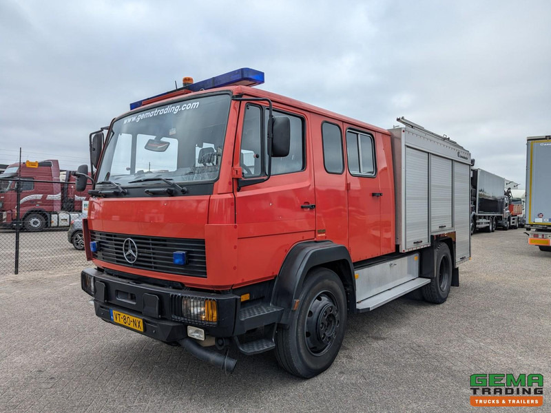Mercedes-Benz 1124 AF 4x4 Dubbelcab 6Cil - 9 Pers - Kronenburg Tankautospuit TS08 LD3.000 HD240 T2.400 LiterTank - Carro de bombeiro: foto 1 Mercedes-Benz 1124 AF 4x4 Dubbelcab 6Cil - 9 Pers - Kronenburg Tankautospuit TS08 LD3.000 HD240 T2.400 LiterTank - Carro de bombeiro: foto 1