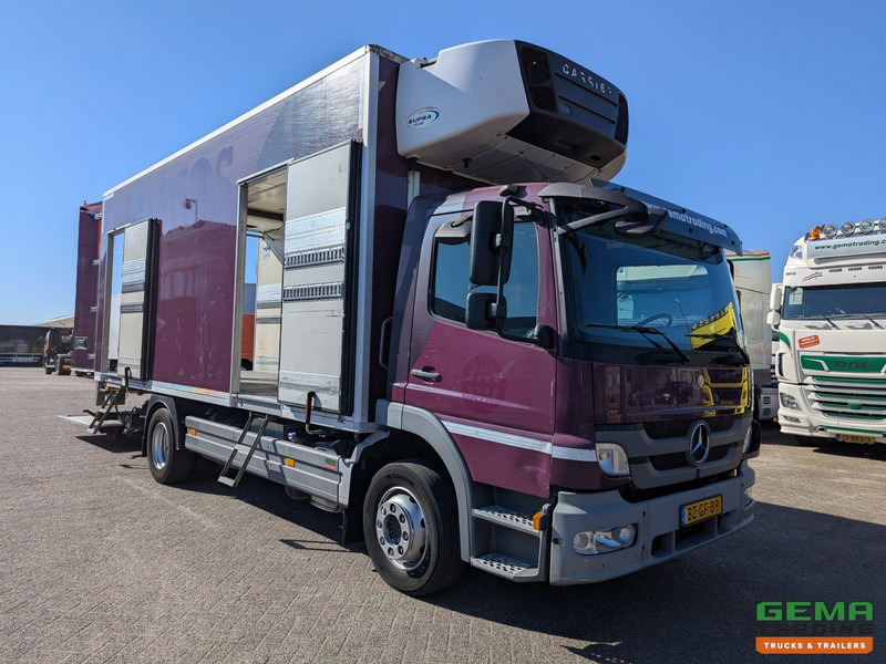 Mercedes-Benz ATEGO 1222 L 4x2 Dagcab Euro5 - Koel-Vriesbak 6.3M - Carrier Supra 950MT + Laadklep 2000KG - Zijdeuren - Camião frigorífico: foto 2 Mercedes-Benz ATEGO 1222 L 4x2 Dagcab Euro5 - Koel-Vriesbak 6.3M - Carrier Supra 950MT + Laadklep 2000KG - Zijdeuren - Camião frigorífico: foto 2