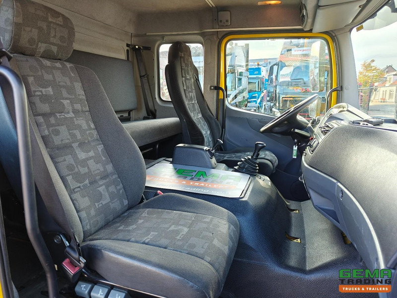 Caminhão reboque Mercedes-Benz Atego 1224 L 4x2 Dagcabine Euro5 6CIL - Eurotechniek 4T + Lier 3.6T + Bril 2000kg: foto 19 Caminhão reboque Mercedes-Benz Atego 1224 L 4x2 Dagcabine Euro5 6CIL - Eurotechniek 4T + Lier 3.6T + Bril 2000kg: foto 19