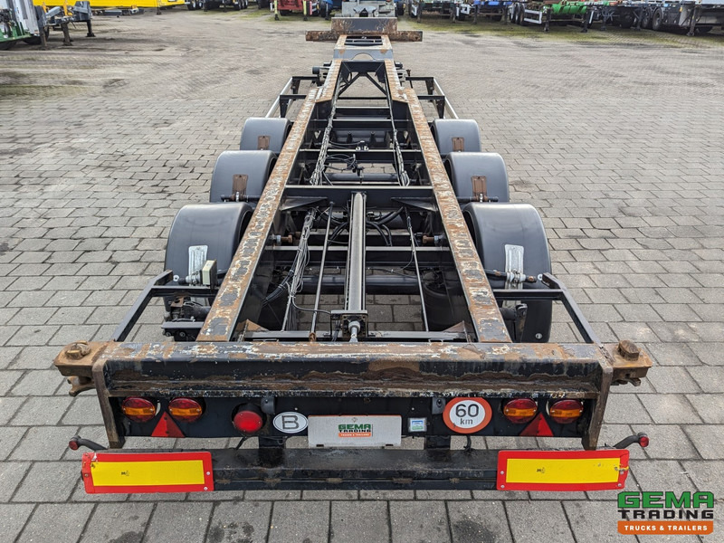 Renders ROC 12.27 CC 3-Assen MB - Schijfremmen - Achterschuiver - 40/45FT - Semi-reboque transportador de contêineres/ Caixa móvel: foto 5 Renders ROC 12.27 CC 3-Assen MB - Schijfremmen - Achterschuiver - 40/45FT - Semi-reboque transportador de contêineres/ Caixa móvel: foto 5