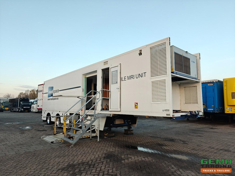 LAMBOO T 02S 2-Assen ROR - Geïsoleerde MedischeTrailer/MobileHome - Brancard/Rolstoel Lift - Airco's - StuurAs - Ex MRI - Semi-reboque: foto 1 LAMBOO T 02S 2-Assen ROR - Geïsoleerde MedischeTrailer/MobileHome - Brancard/Rolstoel Lift - Airco's - StuurAs - Ex MRI - Semi-reboque: foto 1