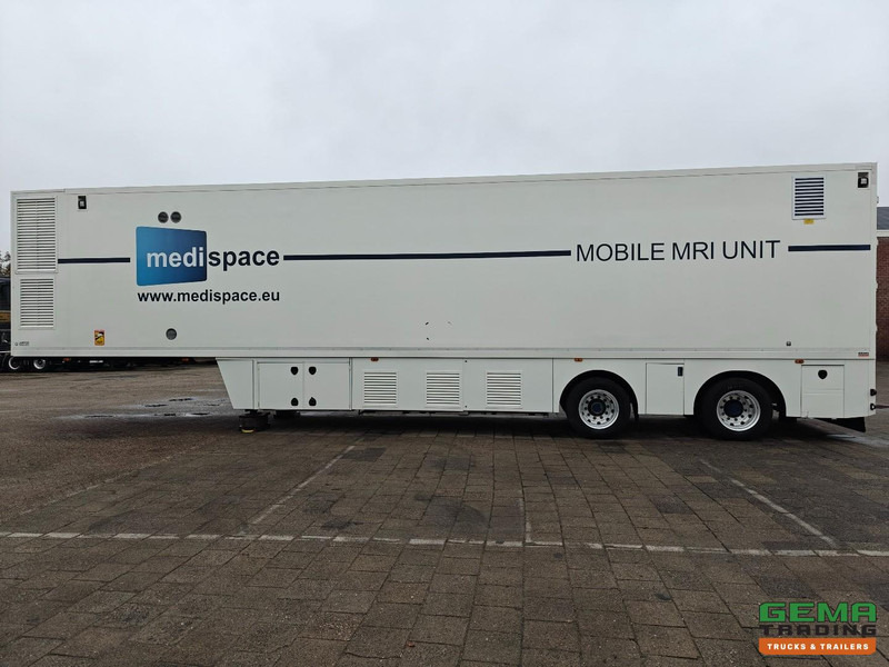 Semi-reboque LAMBOO T 02S 2-Assen ROR - Geïsoleerde MedischeTrailer/MobileHome - Brancard/Rolstoel Lift - Airco's - StuurAs - Ex MRI: foto 20 Semi-reboque LAMBOO T 02S 2-Assen ROR - Geïsoleerde MedischeTrailer/MobileHome - Brancard/Rolstoel Lift - Airco's - StuurAs - Ex MRI: foto 20