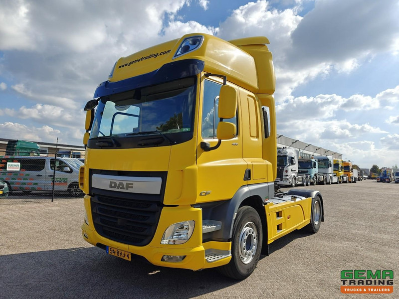 DAF CF 400 FT 4x2 Spacecab Euro6A - Side Skirts - SMARTTacho V2 - Tractor: foto 1 DAF CF 400 FT 4x2 Spacecab Euro6A - Side Skirts - SMARTTacho V2 - Tractor: foto 1