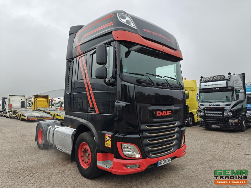 DAF FT XF460 4x2 Superspacecab Euro6A - Retarder - Dubbele Tanks - StandAirco - SMARTTacho V2 - Tractor: foto 2 DAF FT XF460 4x2 Superspacecab Euro6A - Retarder - Dubbele Tanks - StandAirco - SMARTTacho V2 - Tractor: foto 2