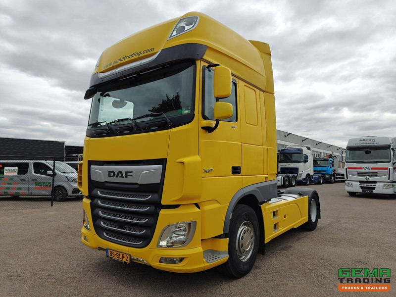 DAF XF 450 FT 4x2 Superspacecab Euro6C - Retarder - Dubbele Tanks - Standairco - SMARTTacho V2 - 05/2026 APK - Tractor: foto 1 DAF XF 450 FT 4x2 Superspacecab Euro6C - Retarder - Dubbele Tanks - Standairco - SMARTTacho V2 - 05/2026 APK - Tractor: foto 1