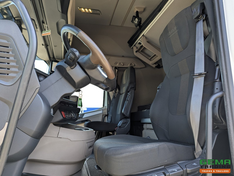 DAF XG+ 4x2 Euro6E - MEGA/Lowdeck - Retarder - MirrorCam - 3 DVS StarRating - 8 stuks op Voorraad! - Tractor: foto 5 DAF XG+ 4x2 Euro6E - MEGA/Lowdeck - Retarder - MirrorCam - 3 DVS StarRating - 8 stuks op Voorraad! - Tractor: foto 5