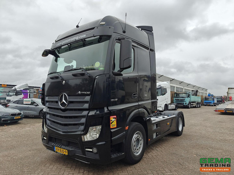 Mercedes-Benz Actros 1942 4x2 Megaspace Euro6 - Dubbele Tanks - SneeuwKettingen - SMARTTacho V2 - 02/2026 APK - Tractor: foto 1 Mercedes-Benz Actros 1942 4x2 Megaspace Euro6 - Dubbele Tanks - SneeuwKettingen - SMARTTacho V2 - 02/2026 APK - Tractor: foto 1