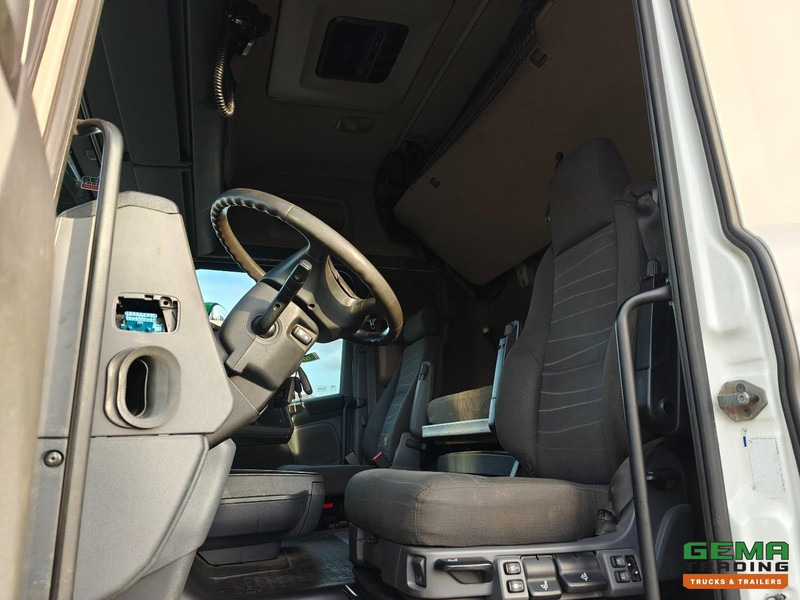 Scania R490 6x2/4 Highline Euro6A - Retarder - NaafReductie - Dubbele Tanks - StandAirco - SMARTTacho v2 - Tractor: foto 5 Scania R490 6x2/4 Highline Euro6A - Retarder - NaafReductie - Dubbele Tanks - StandAirco - SMARTTacho v2 - Tractor: foto 5