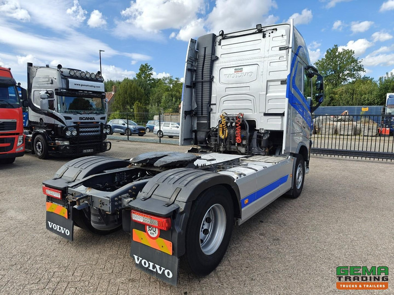 Volvo FH460 4x2 Globetrotter Euro6 - WF/Kiep Hydrauliek - Dubbele Tanks - Tractor: foto 3 Volvo FH460 4x2 Globetrotter Euro6 - WF/Kiep Hydrauliek - Dubbele Tanks - Tractor: foto 3