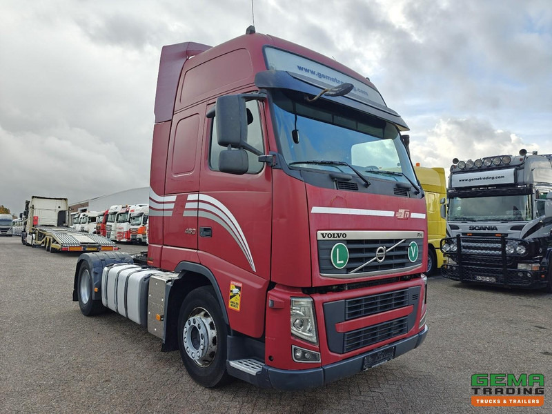Volvo FH460 4x2 Globetrotter XL Euro5 - Handgeschakeld - Dubbele tanks - Tractor: foto 2 Volvo FH460 4x2 Globetrotter XL Euro5 - Handgeschakeld - Dubbele tanks - Tractor: foto 2