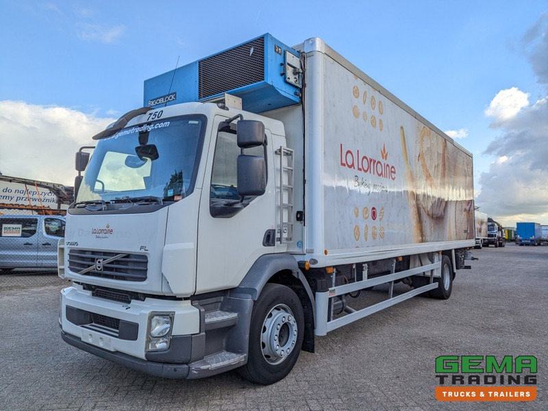 Volvo FL210 4x2 Daycab 18Ton Euro5 Handgeschakeld - Koel-VriesBak 8.38M - Frigo Block - Laadklep 1500KG - Camião isotérmico: foto 1 Volvo FL210 4x2 Daycab 18Ton Euro5 Handgeschakeld - Koel-VriesBak 8.38M - Frigo Block - Laadklep 1500KG - Camião isotérmico: foto 1