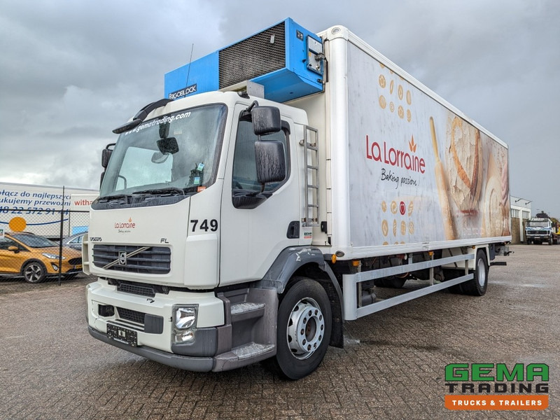 Volvo FL210 4x2 Daycab 18Ton Euro5 Handgeschakeld - Koel-VriesBak 8.40M - Frigo Block - Laadklep 1500KG (V804) - Camião isotérmico: foto 1 Volvo FL210 4x2 Daycab 18Ton Euro5 Handgeschakeld - Koel-VriesBak 8.40M - Frigo Block - Laadklep 1500KG (V804) - Camião isotérmico: foto 1