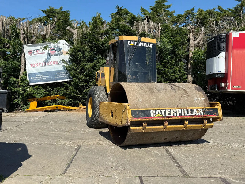Caterpillar CS 563 Roller with vibration - Rolo: foto 1 Caterpillar CS 563 Roller with vibration - Rolo: foto 1