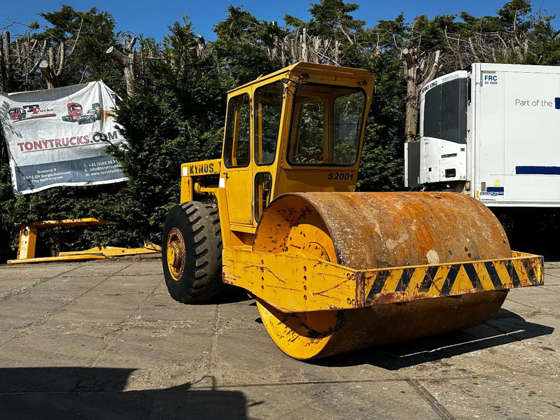 Koehring BOMAG BW 212 Wals with vibration 12T - Rolo: foto 1 Koehring BOMAG BW 212 Wals with vibration 12T - Rolo: foto 1