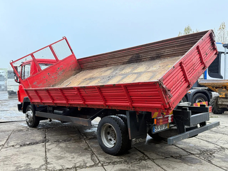 Mercedes-Benz 1117 4X2 Spring/Spring Tipper 6 Gear manual*New condition* - Camião basculante: foto 3 Mercedes-Benz 1117 4X2 Spring/Spring Tipper 6 Gear manual*New condition* - Camião basculante: foto 3