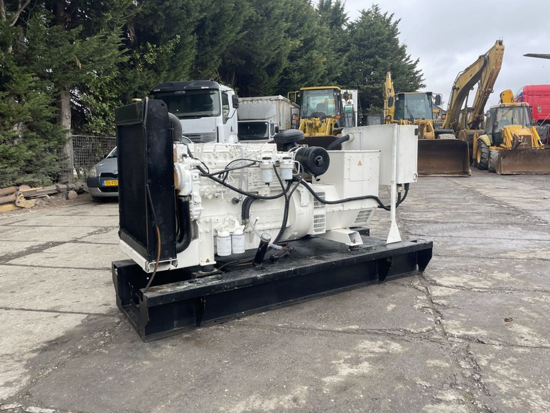 Perkins 100 KVA Generator 3 Phase - Gerador elétrico: foto 4 Perkins 100 KVA Generator 3 Phase - Gerador elétrico: foto 4