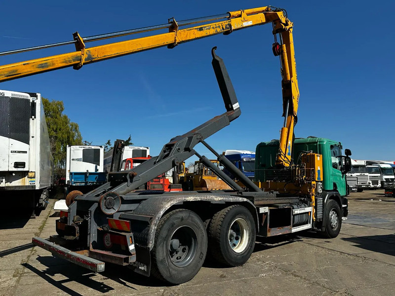 Scania P114-380 6X2 Ampirol + Heila 13000 5T Crane Manual Gear - Camião transportador de contêineres/ Caixa móvel: foto 5 Scania P114-380 6X2 Ampirol + Heila 13000 5T Crane Manual Gear - Camião transportador de contêineres/ Caixa móvel: foto 5
