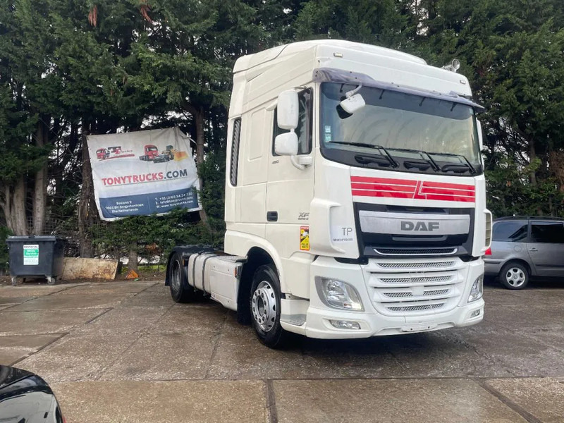 DAF XF 106.460 4X2 Tractor-unit Spring/Air Retarder Euro6 - Tractor: foto 1 DAF XF 106.460 4X2 Tractor-unit Spring/Air Retarder Euro6 - Tractor: foto 1