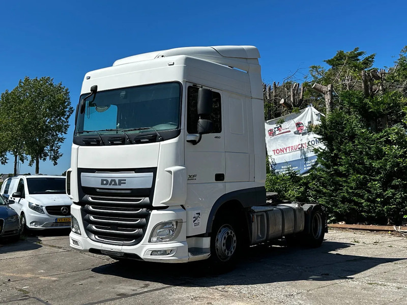 DAF XF 460 4X2 Tractor-unit Spring/Air Retarder ACC Euro6 - Tractor: foto 2 DAF XF 460 4X2 Tractor-unit Spring/Air Retarder ACC Euro6 - Tractor: foto 2