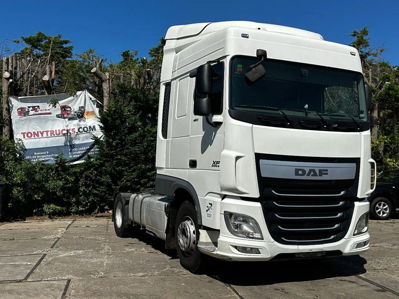 DAF XF 460 4X2 Tractor-unit Spring/Air Retarder ACC Euro6 - Tractor: foto 1 DAF XF 460 4X2 Tractor-unit Spring/Air Retarder ACC Euro6 - Tractor: foto 1