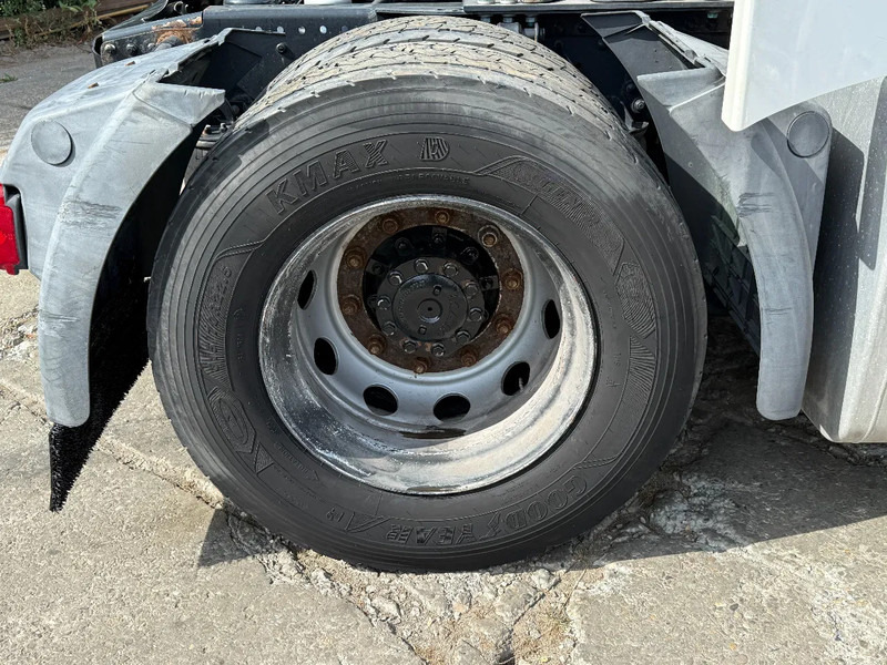 MAN TGX 18.460 4X2 ENGINE DEFECT Tractor-unit Spring/Air Retarder - Tractor: foto 5 MAN TGX 18.460 4X2 ENGINE DEFECT Tractor-unit Spring/Air Retarder - Tractor: foto 5