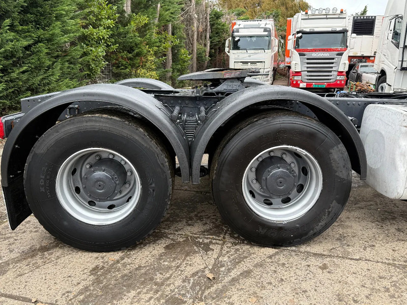 MAN TGX 33.480 6X4 Tractor-unit Spring/Spring Retarder Euro5 - Tractor: foto 5 MAN TGX 33.480 6X4 Tractor-unit Spring/Spring Retarder Euro5 - Tractor: foto 5