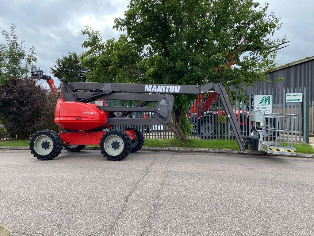 Manitou 200 ATJ - Plataforma articulada: foto 3 Manitou 200 ATJ - Plataforma articulada: foto 3