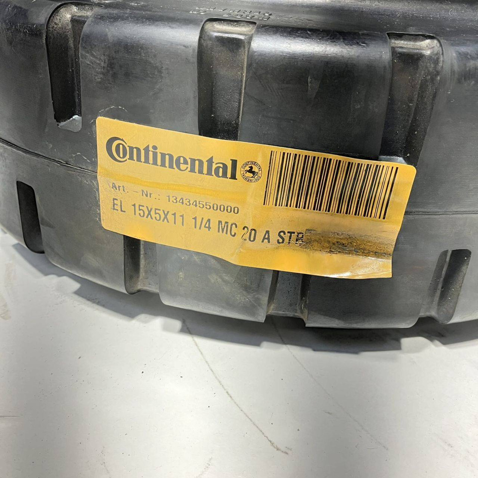 2x continental 15x5x11 1/4 tyres - Pneu para Equipamento de movimentação: foto 5 2x continental 15x5x11 1/4 tyres - Pneu para Equipamento de movimentação: foto 5