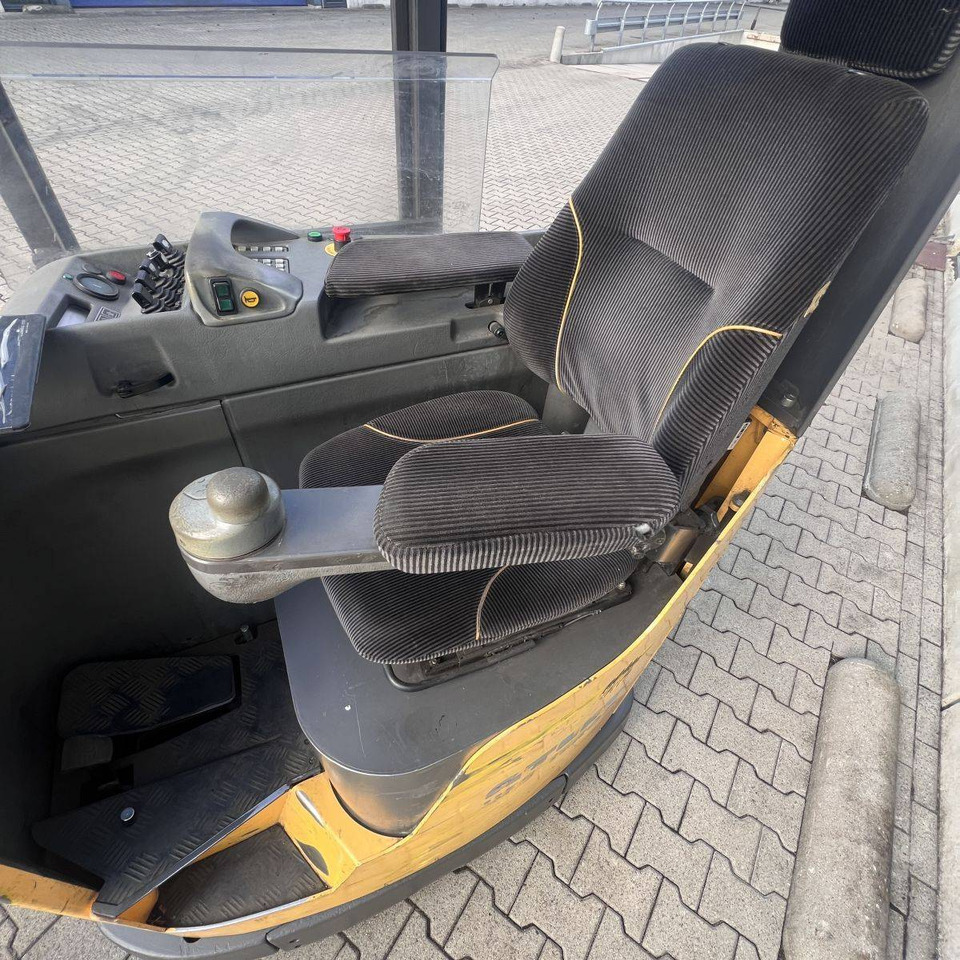 Atlet 200DTFVRE735UFS - Empilhador de 4 vias: foto 5 Atlet 200DTFVRE735UFS - Empilhador de 4 vias: foto 5