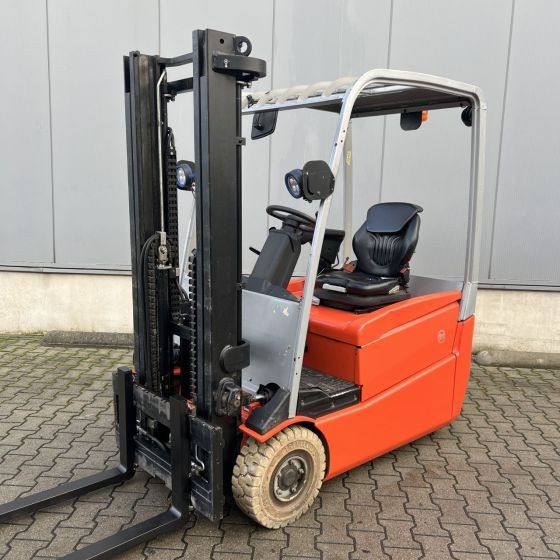 BT C3E160L - Empilhador elétrico: foto 1 BT C3E160L - Empilhador elétrico: foto 1