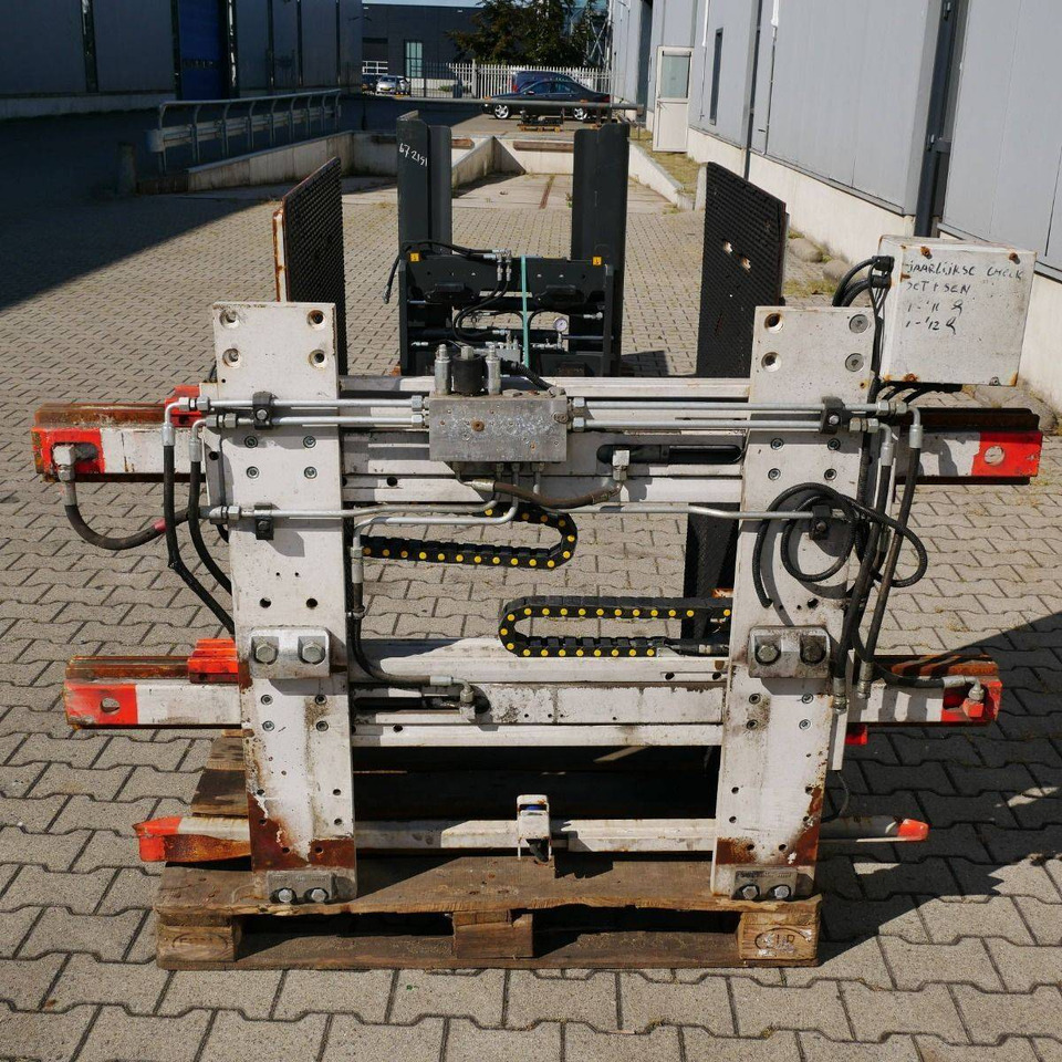 Cascade Carton and appliance clamps - Grampo: foto 5 Cascade Carton and appliance clamps - Grampo: foto 5