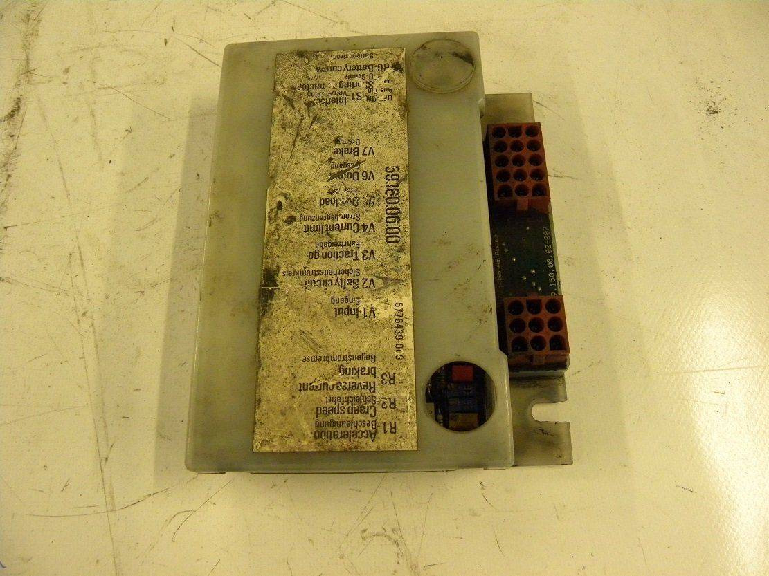 Control Module From Lansing - Centralina electrónica para Equipamento de movimentação: foto 1 Control Module From Lansing - Centralina electrónica para Equipamento de movimentação: foto 1